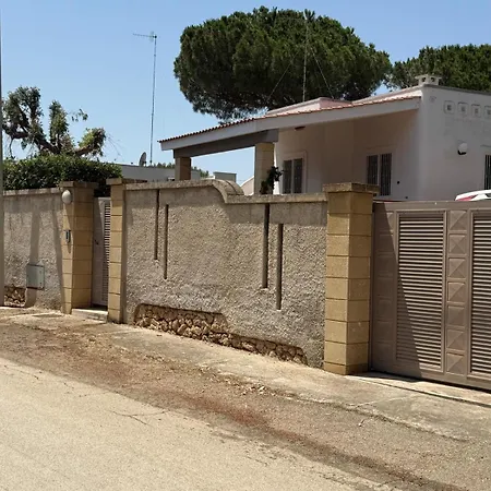 וילה Oleandera A פולינאנו א מארה
